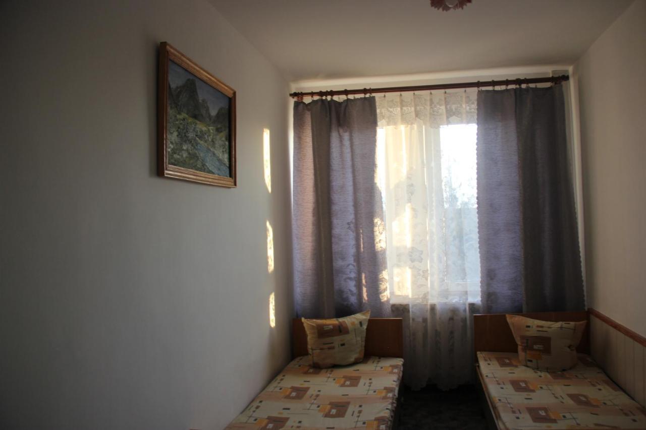 Hotel - Restaurant "Lion'S Heart" Velyka Omelyana エクステリア 写真